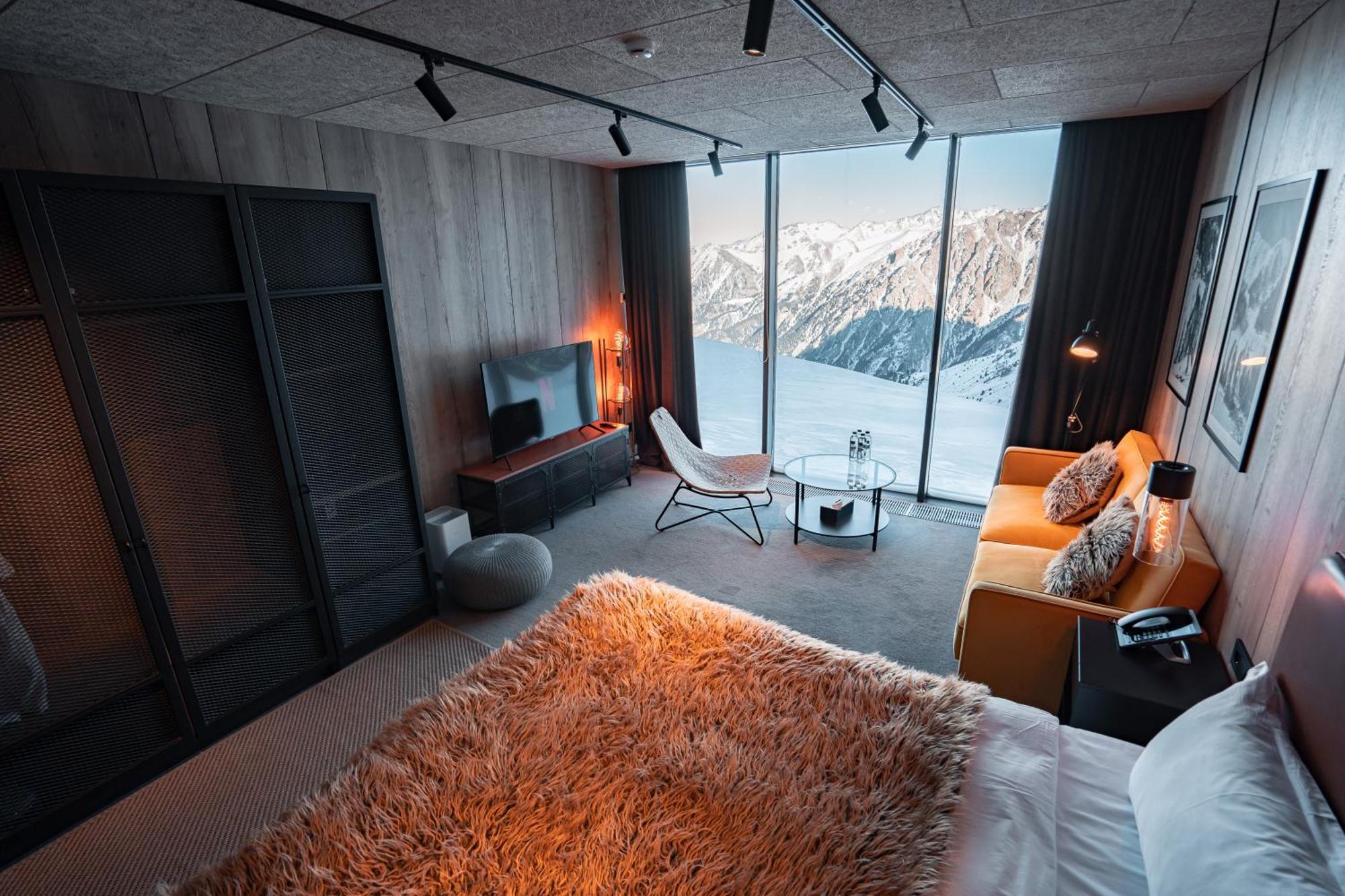 Tenir Eco Hotel, Shymbulak Mountain Resort Almaty Exterior foto